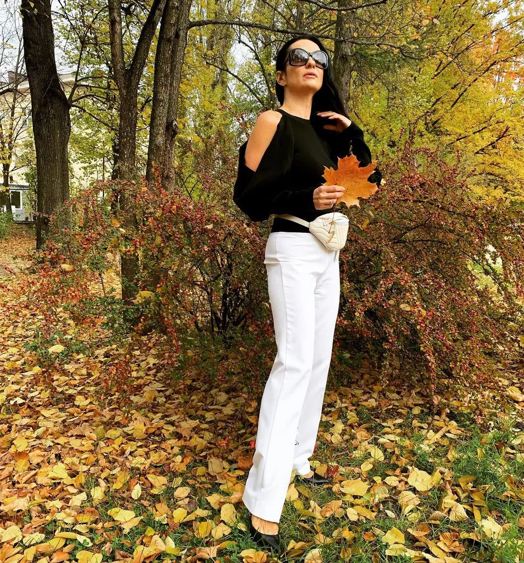 Popularna wokalistka disco polo z dumą prezentuje swoje piękne ciało! Joanna Kaczanowska (Etna) wygląda obłędnie!